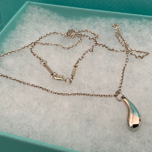 Tiffany Elsa Pretti drop necklace - Picture 2 of 9